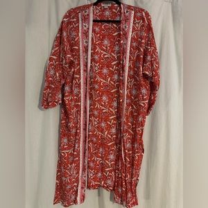 Pink and red spring open lightweight duster